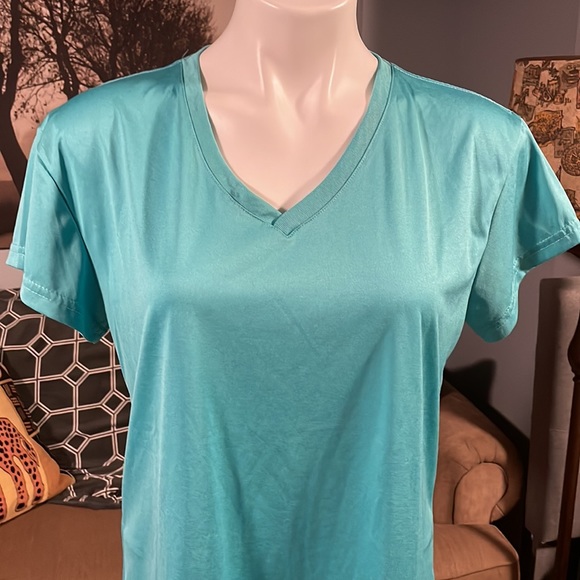 Bally Total Fitness Performance Tee - XL - Picture 2 of 5